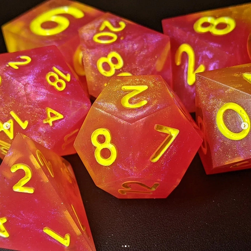 Rising Sky - Set of 7 polyhedral sharp edge dice