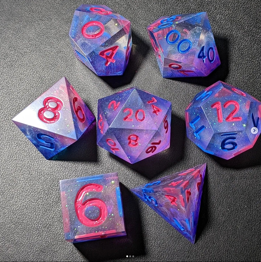 Nebulous Fancy - Set of 7 polyhedral sharp edge dice